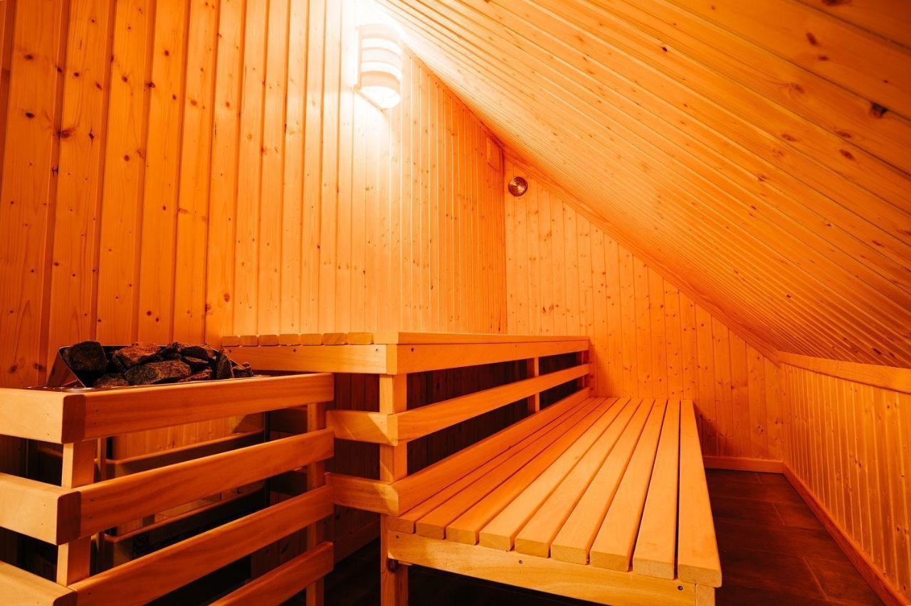 Ferienhaus-Ostseehus โฮวัคท์ ภายนอก รูปภาพ