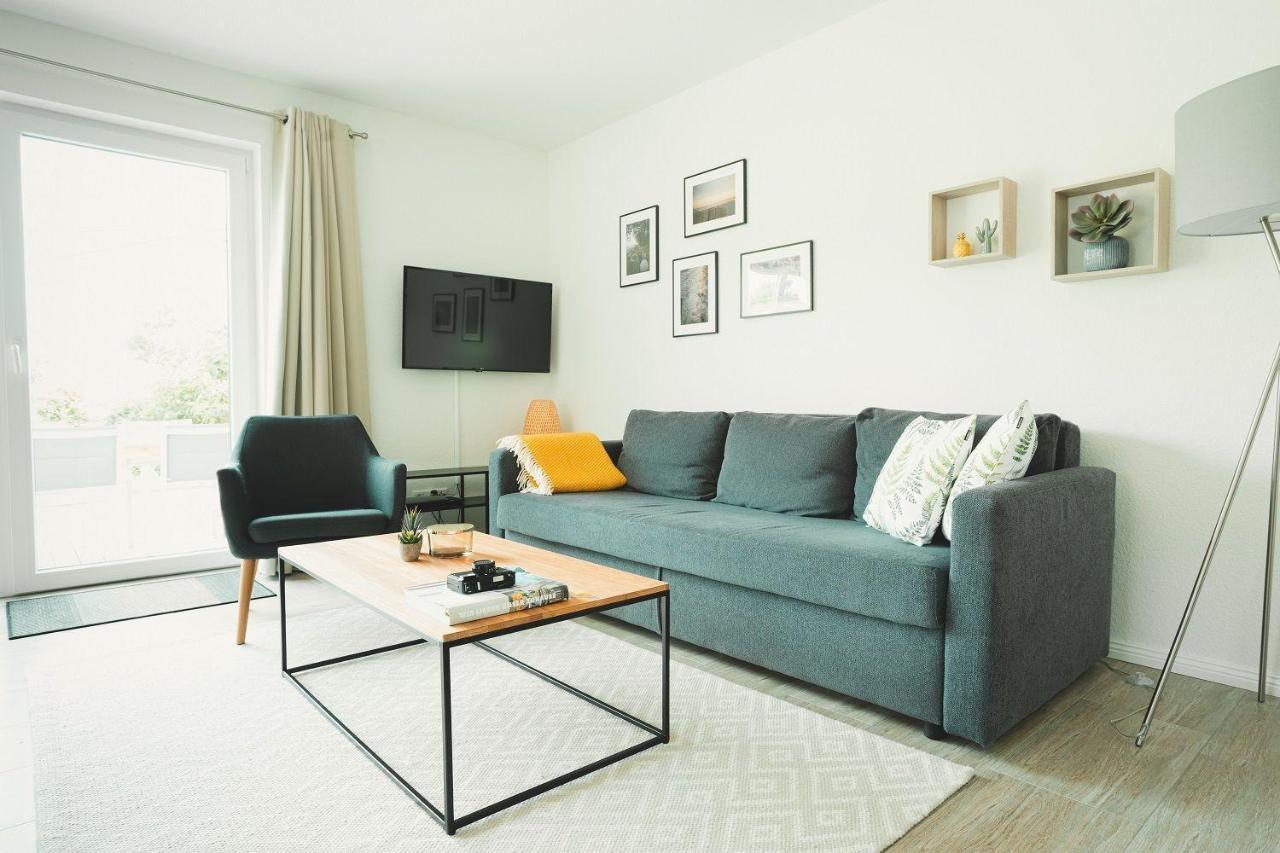 Ferienhaus-Ostseehus โฮวัคท์ ภายนอก รูปภาพ